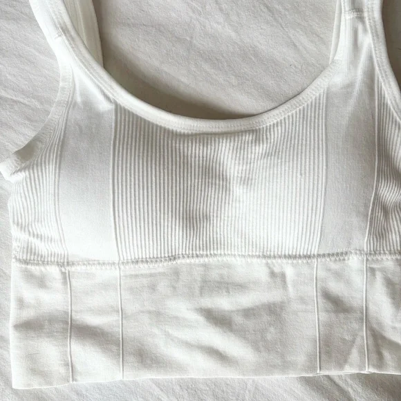 White Ribbed Women's Top - Picture 3 of 5